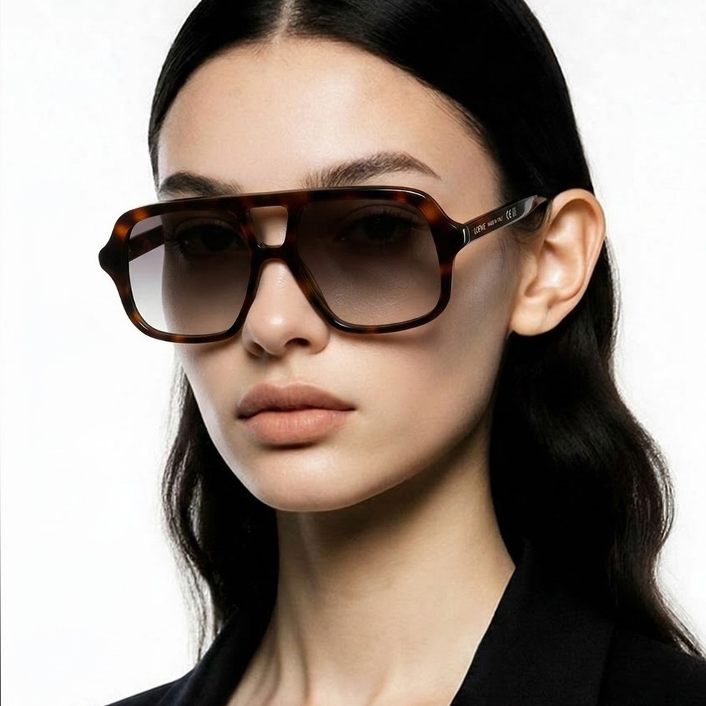 Loewe Tortoise Shell Sunglasses- used 5x